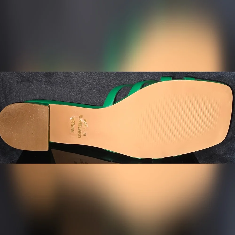 KAYLEEN By Los Angeles Vibrant Green Sandals - Picture 9 of 9